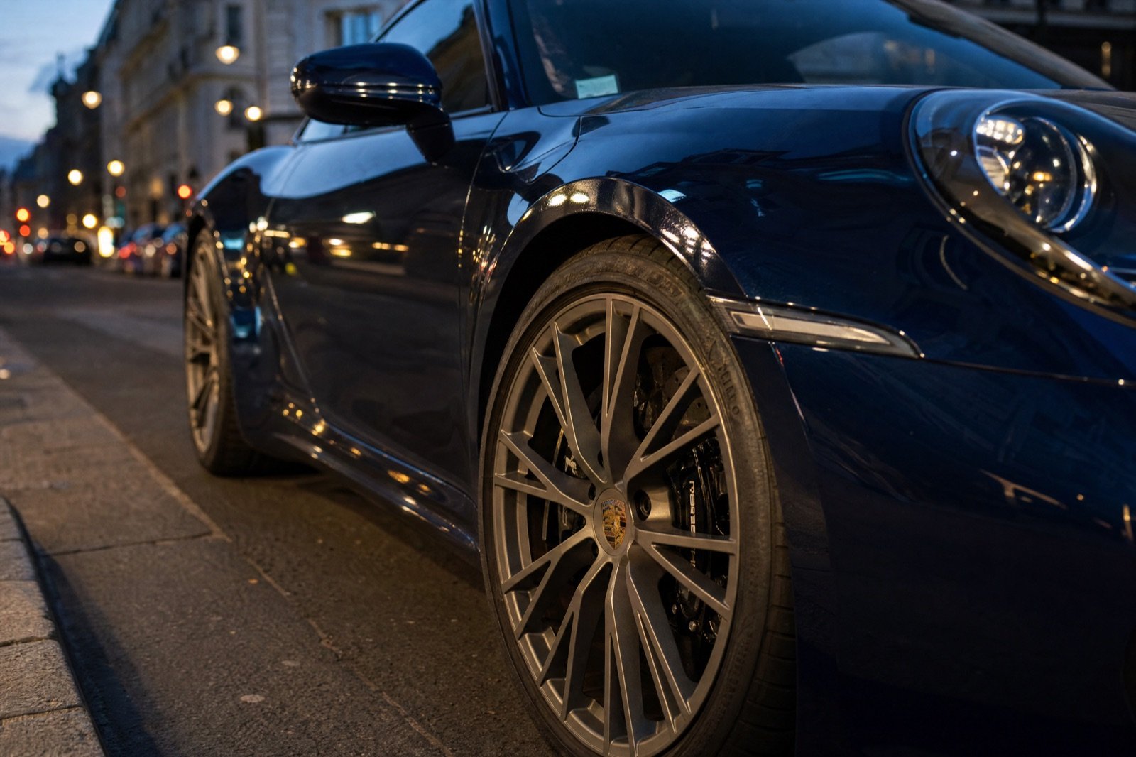 Détail jante Porsche 911, location Motors Line Paris